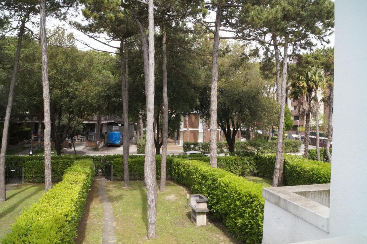 Villa Azzurro 利尼亚诺萨比亚多罗 外观 照片
